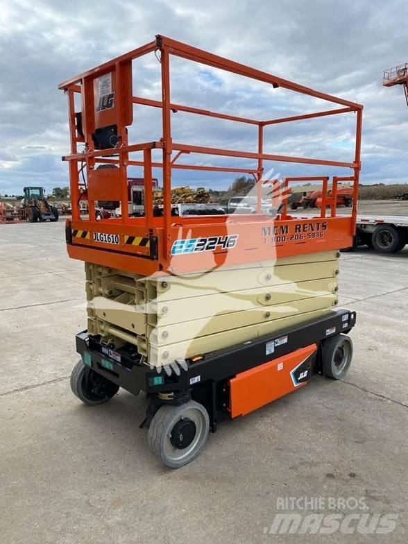 JLG ES3246 剪叉式升降机