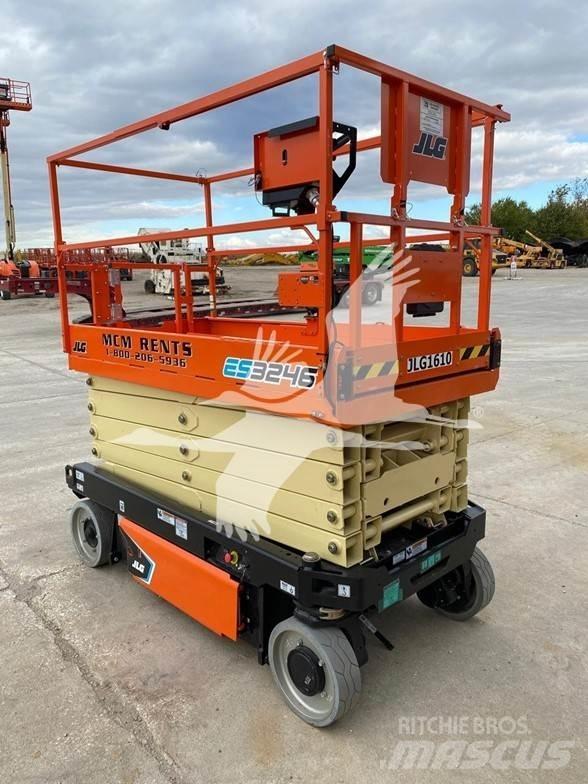 JLG ES3246 剪叉式升降机