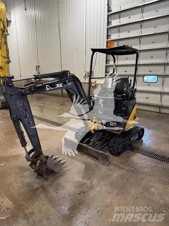 John Deere 17 小型挖掘机