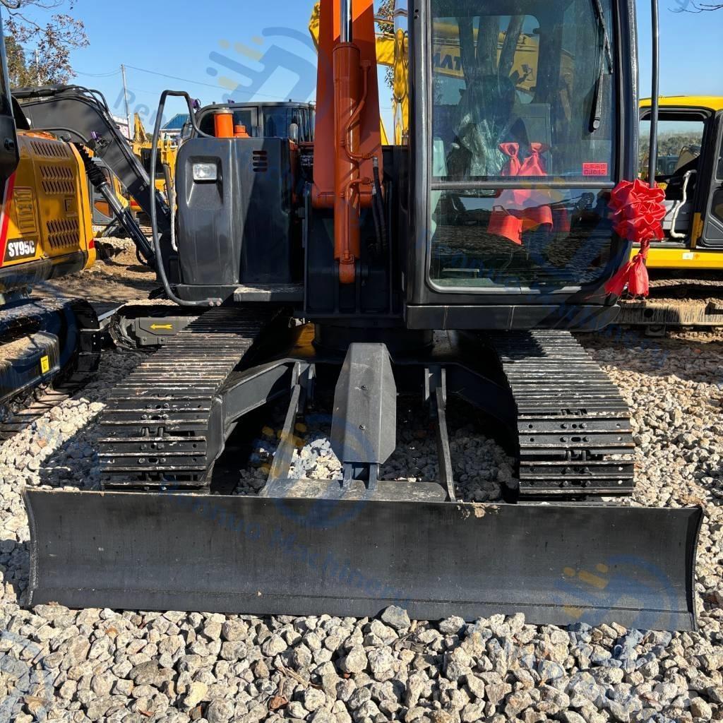 Hitachi ZX70 小型挖掘机