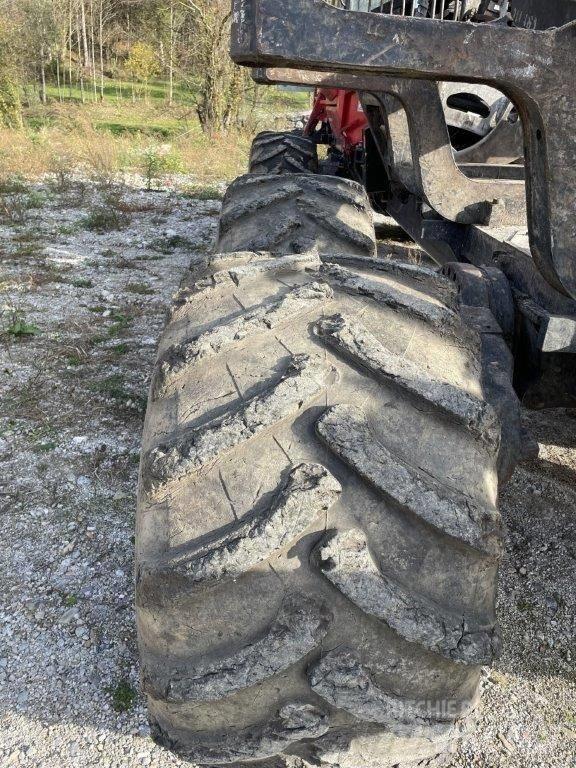 Komatsu 860.4 集运机