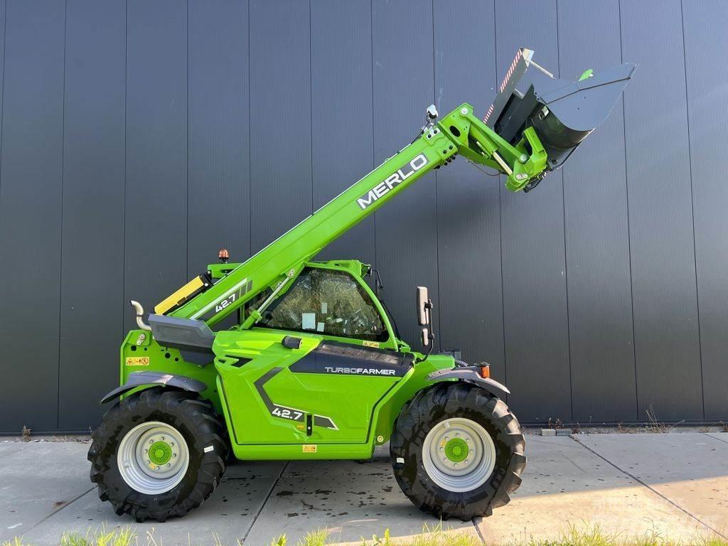 Merlo TF42.7CS-136 伸缩臂叉装车|叉装车