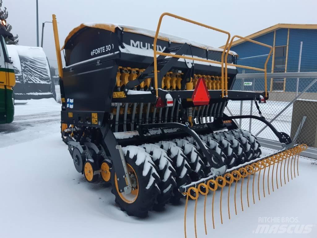Multiva eForte 3m 多功能条播机
