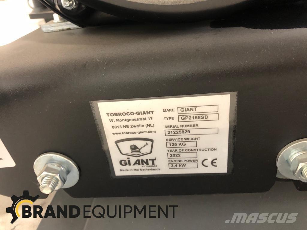 GiANT GP2158SD 平板夯