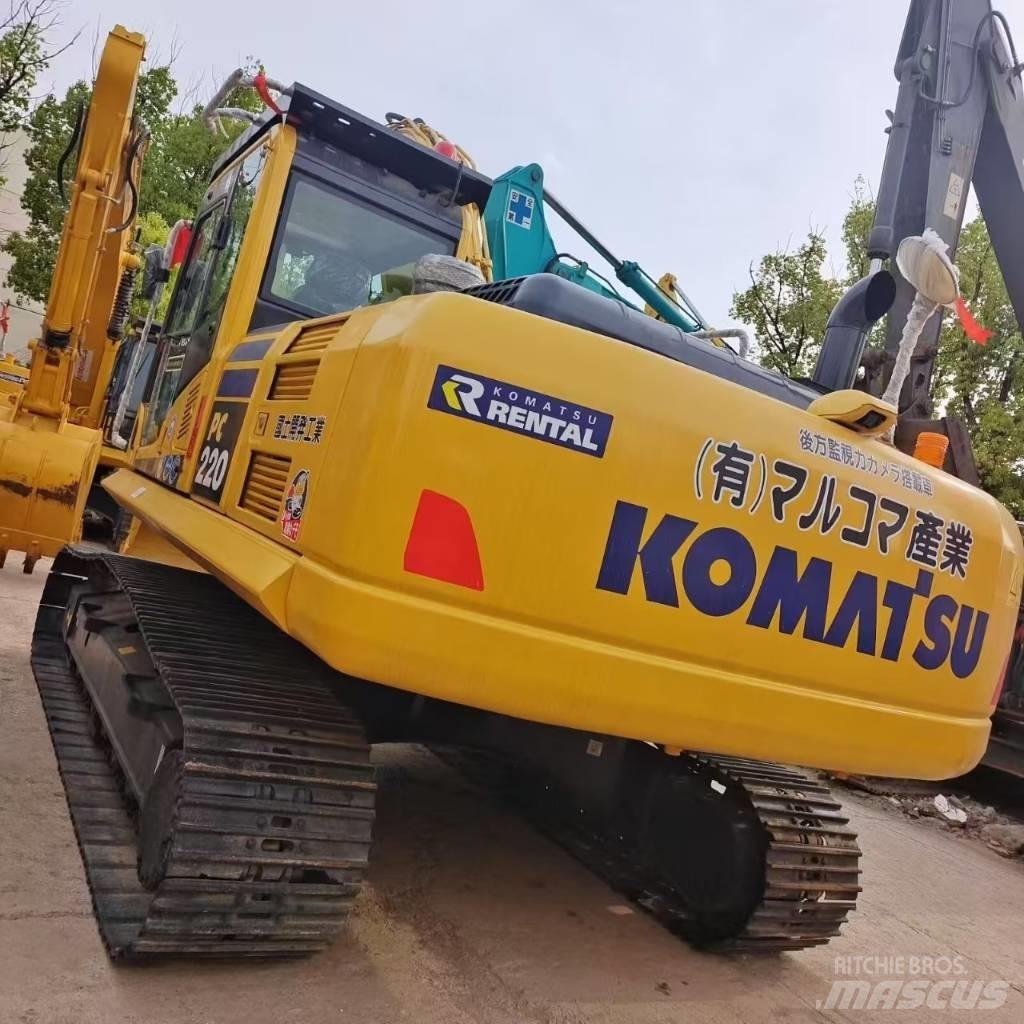 Komatsu PC 220 履带挖掘机