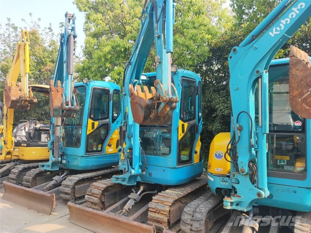 Kubota U30 小型挖掘机
