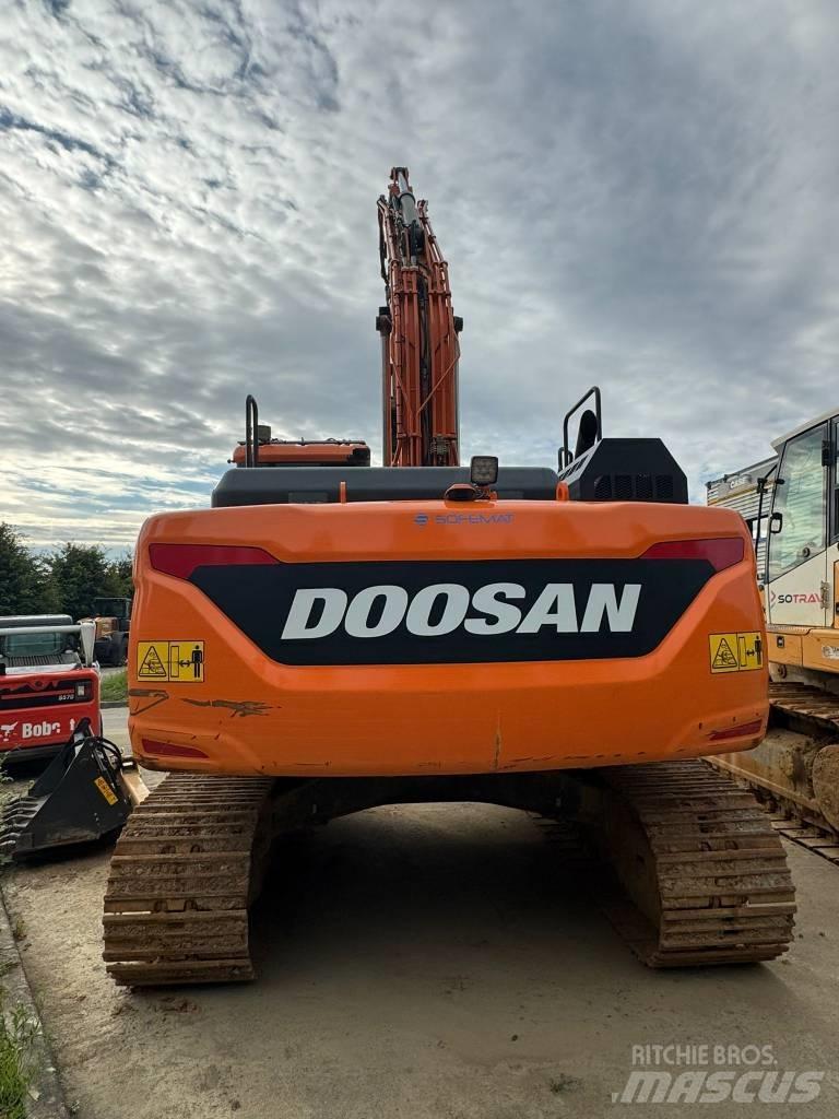 Doosan DX 225 LC-5 履带挖掘机