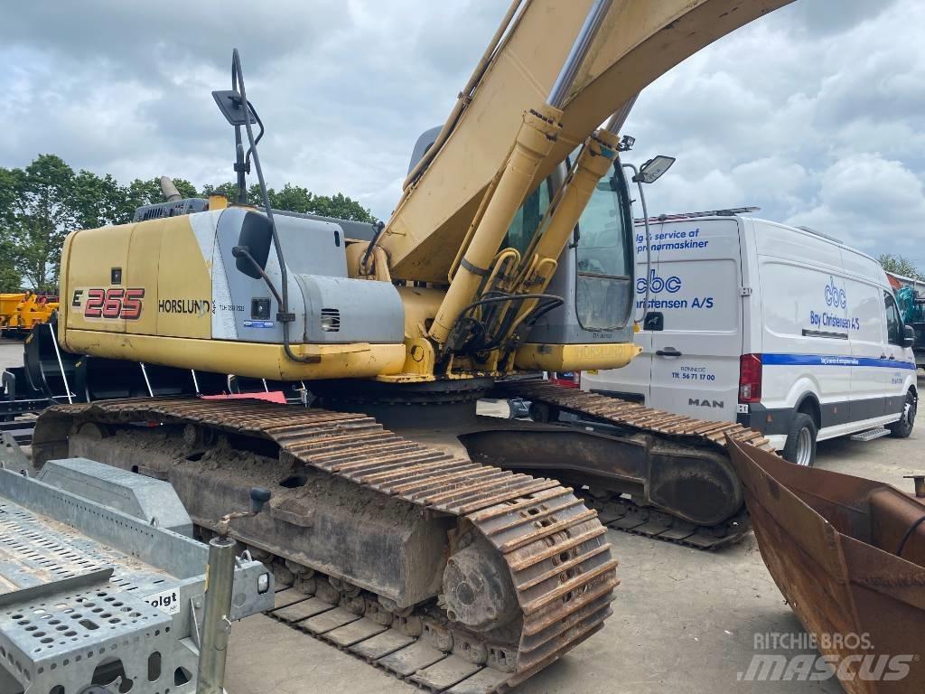 New Holland E 265 履带挖掘机
