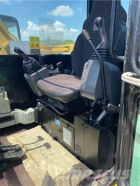 CAT 307E2 履带挖掘机