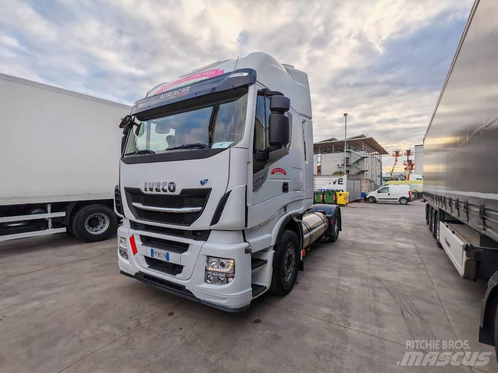 Iveco STRALIS 400 NP 牵引车