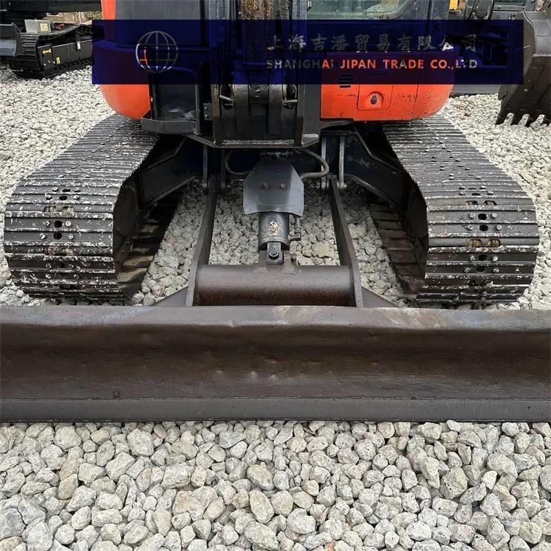 Kubota KX 165 小型挖掘机
