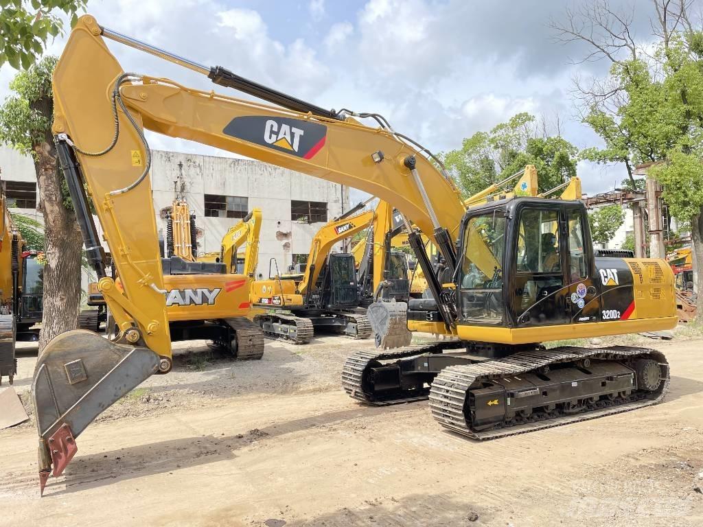 CAT 320 D 履带挖掘机