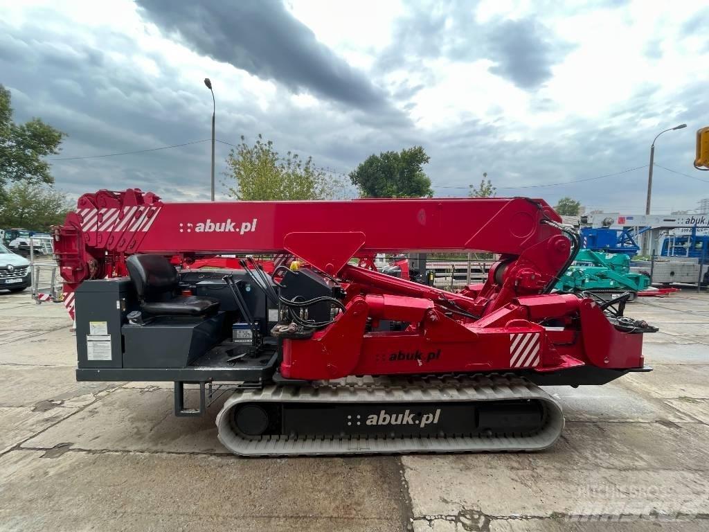 Unic URW 706 轻小型起重机