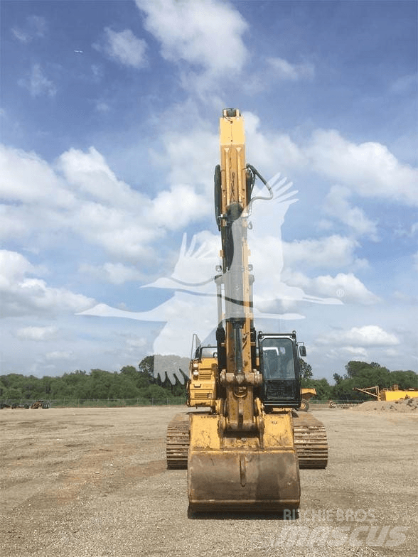 CAT 349FL 履带挖掘机