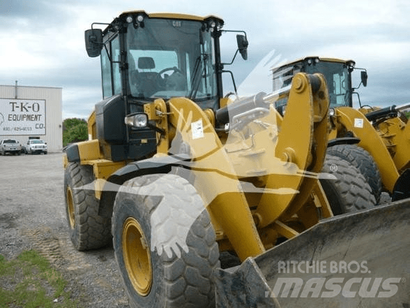 CAT 938M 轮式装载机