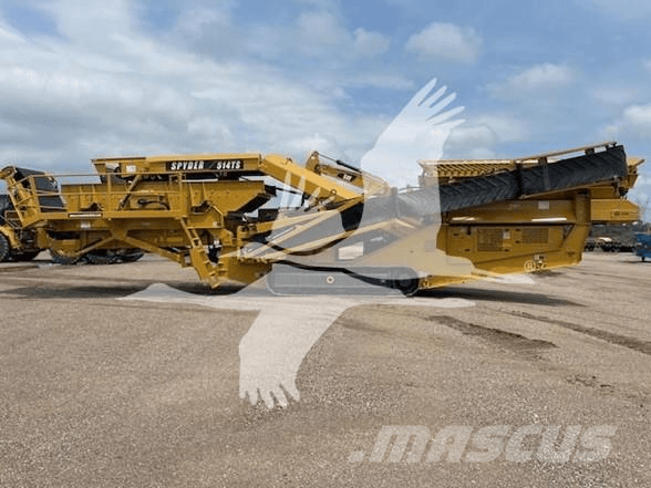 CAT 966M 轮式装载机