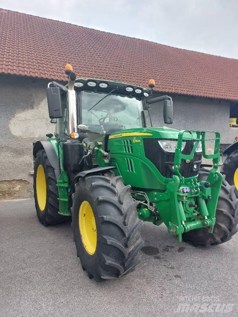 John Deere 6130 R 拖拉机/农用车