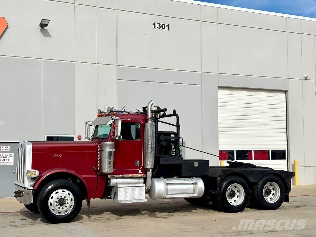 Peterbilt 389 救援车