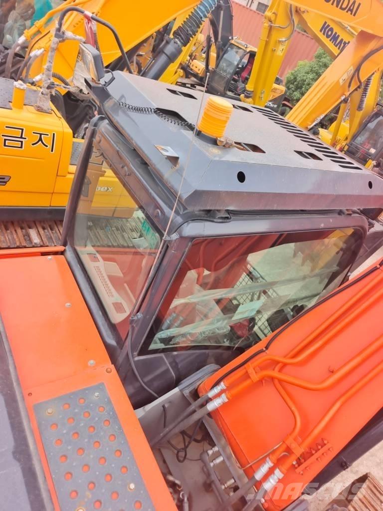Hitachi ZAXIS 200 3G 履带挖掘机