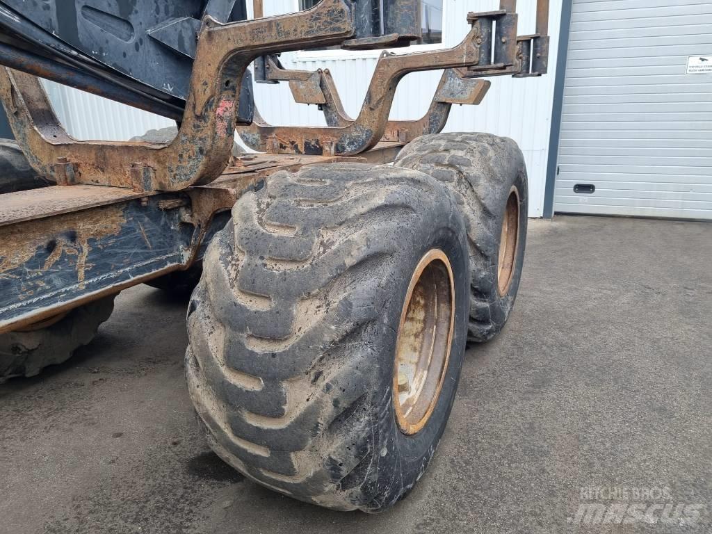 Komatsu 855 集运机