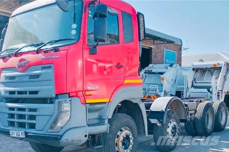 UD CGE 370 8x4 其他货车