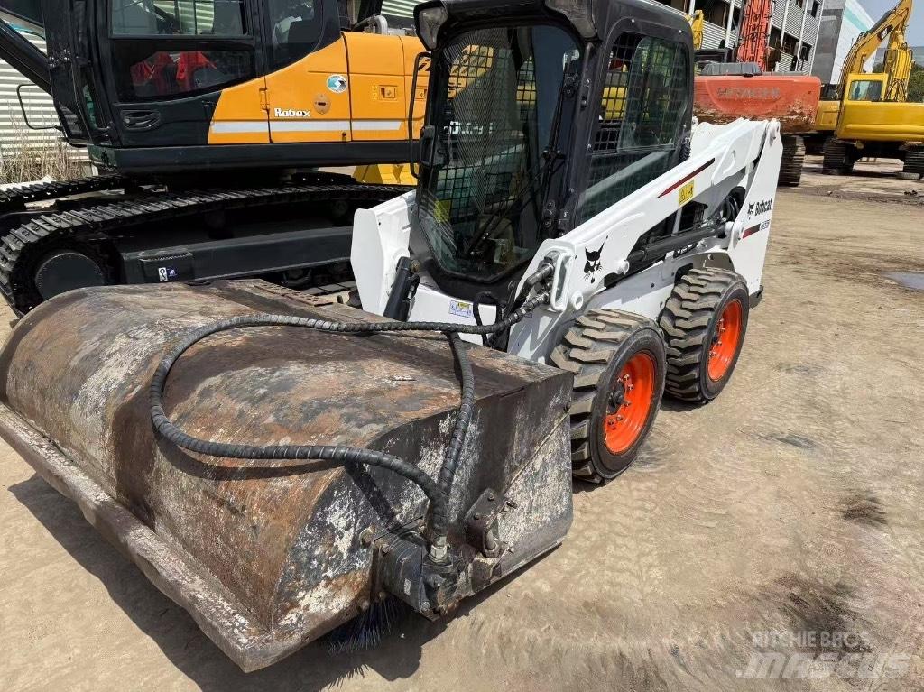 Bobcat S 550 滑移装载机