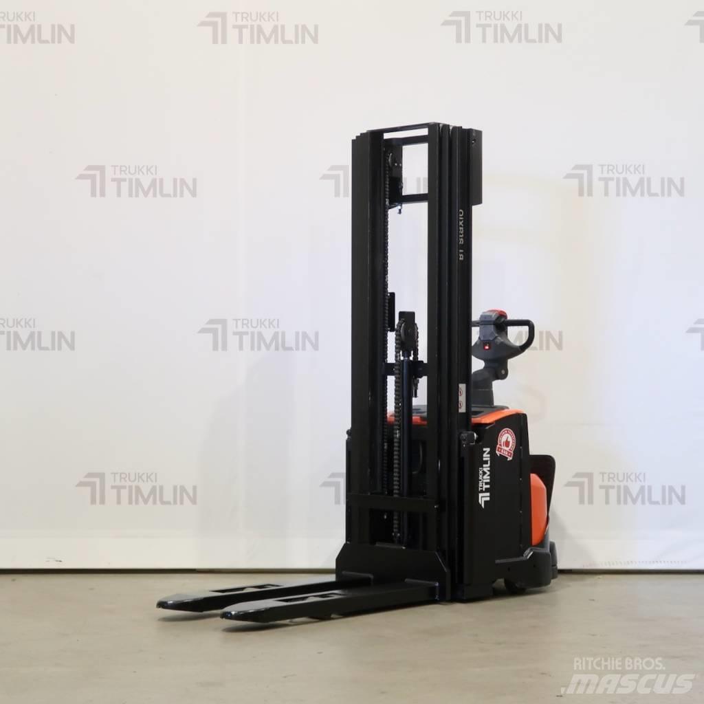 BT SWE120 (uusi akku) 行走式堆垛机