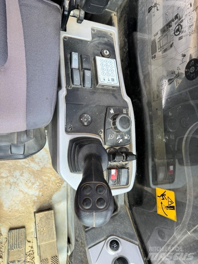 Mecalac 12 MTX 轮式挖掘机