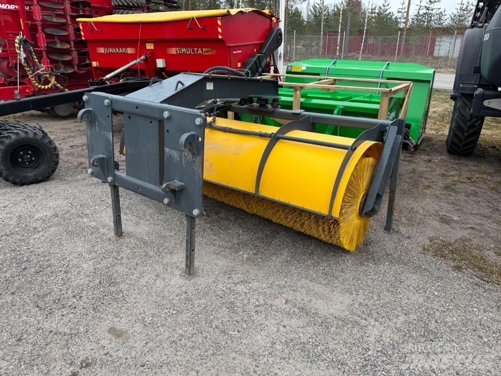 Stark AH2500S 其他清扫车和扫雪车