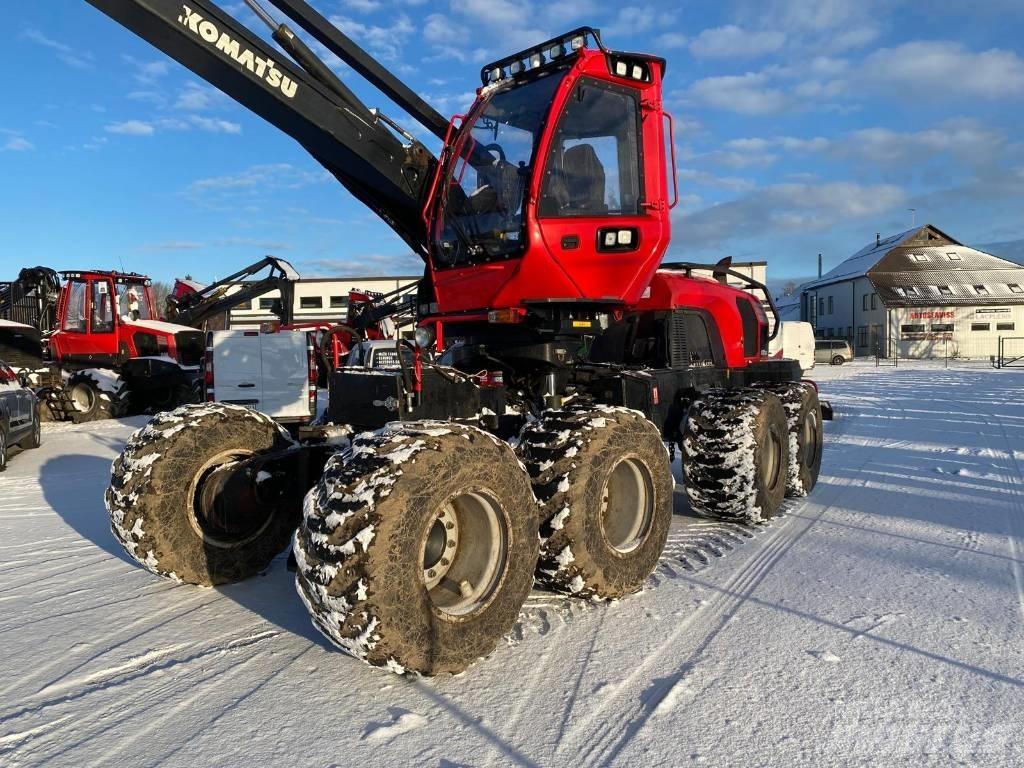 Komatsu 931 XC 收割机