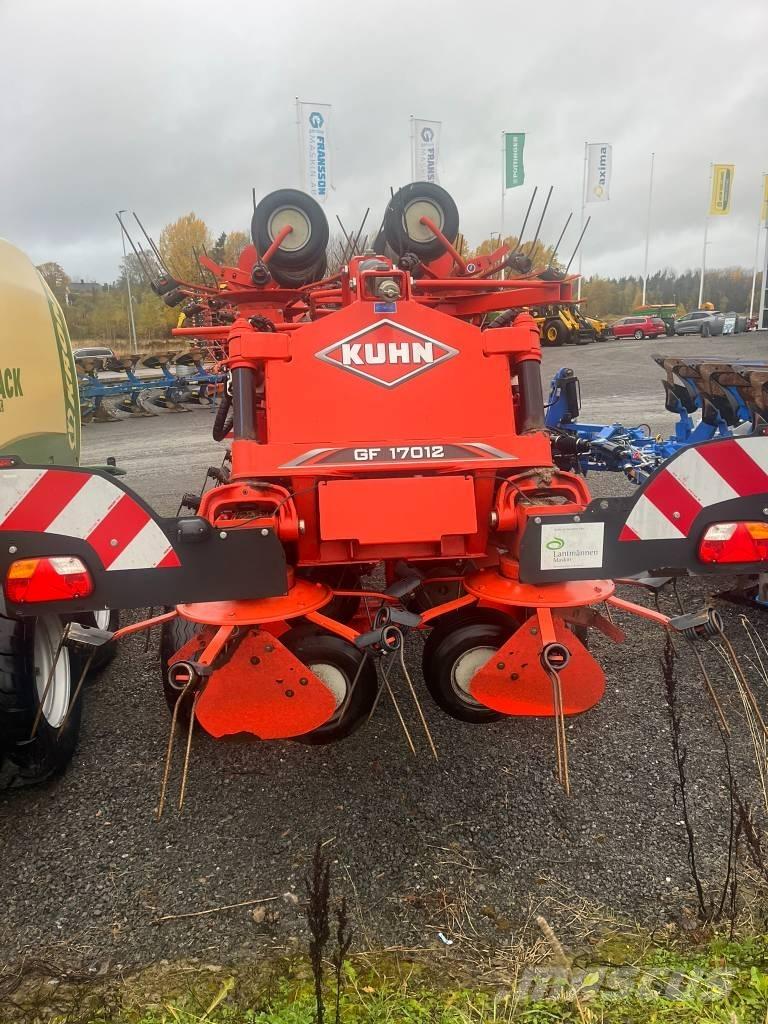 Kuhn GF 17012 犁耙和摊草机