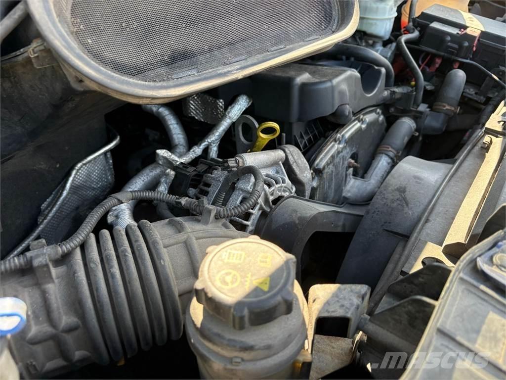 Ford Transit 房车