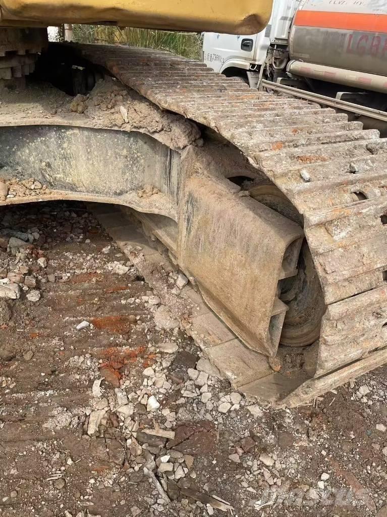 CAT 336 履带挖掘机