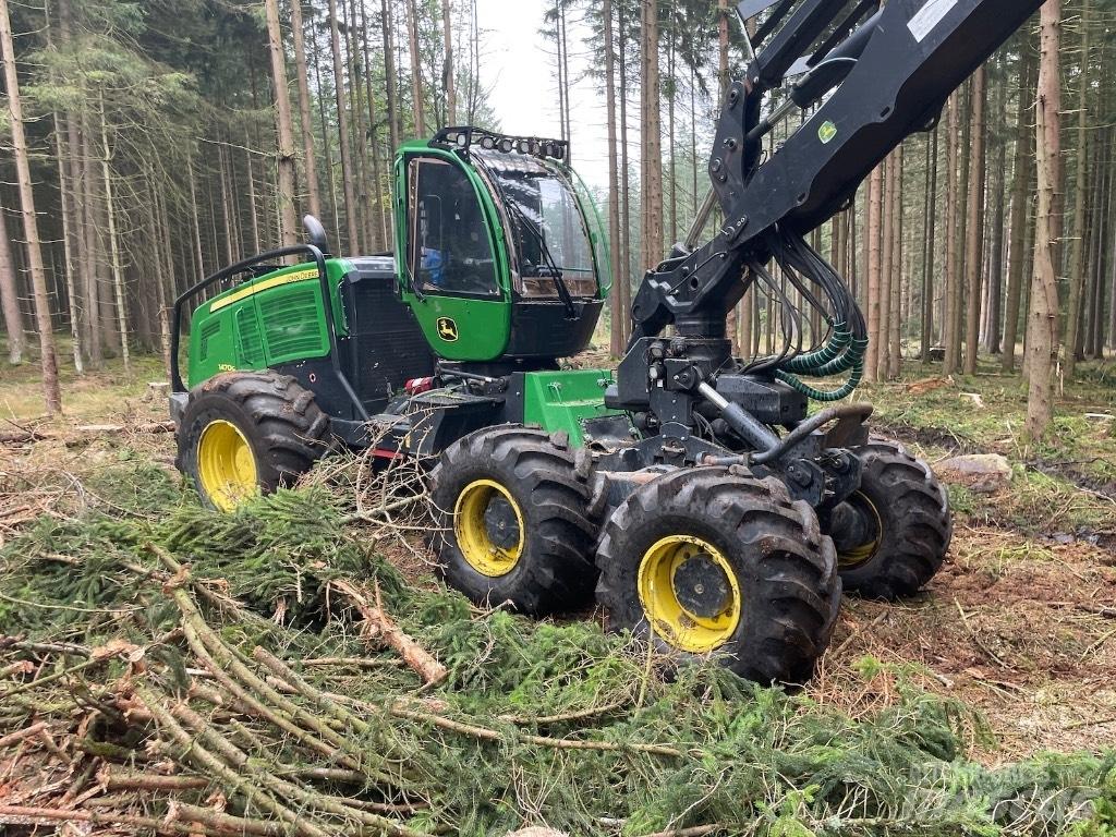 John Deere 1470 G 收割机