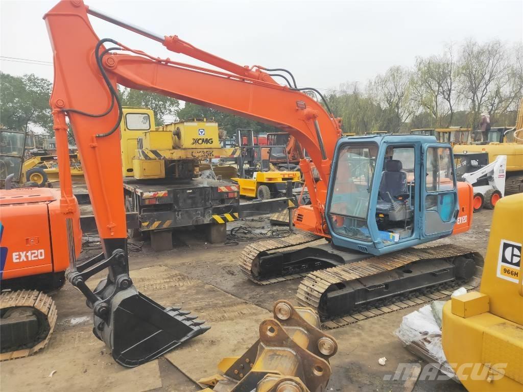 Hitachi EX120 中型挖掘机