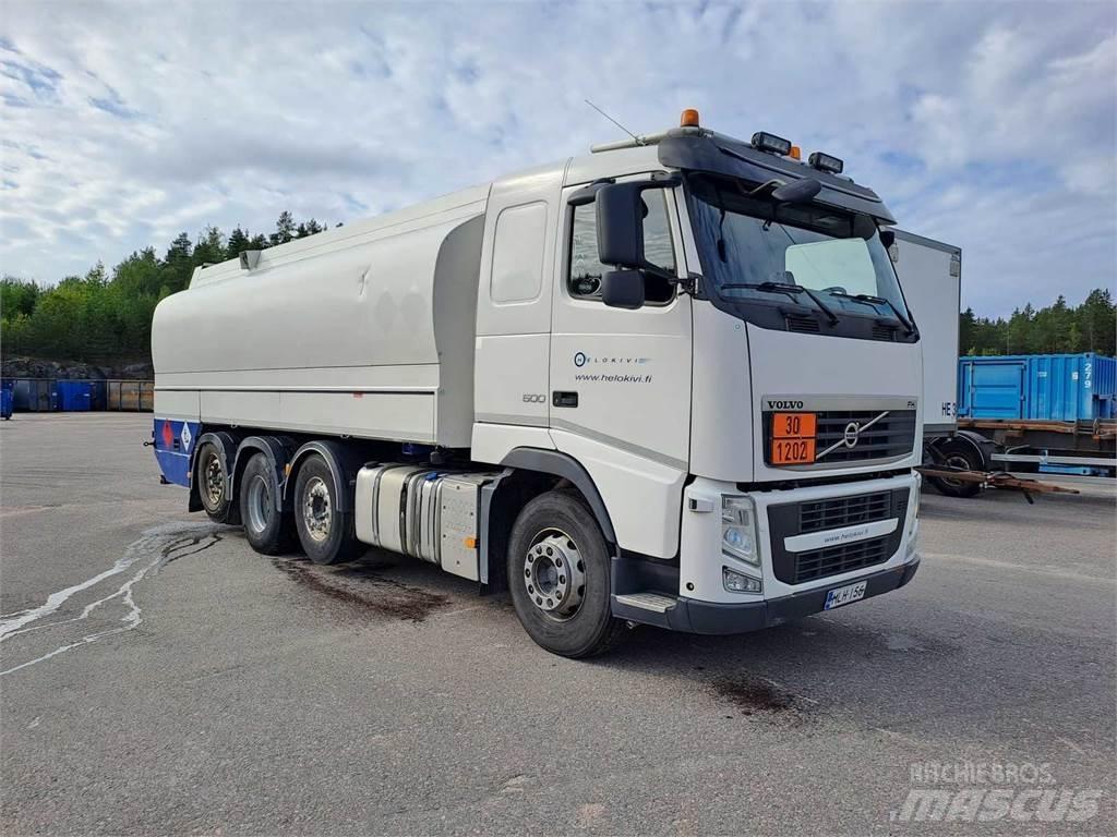 Volvo FH 500 8X2 油罐车
