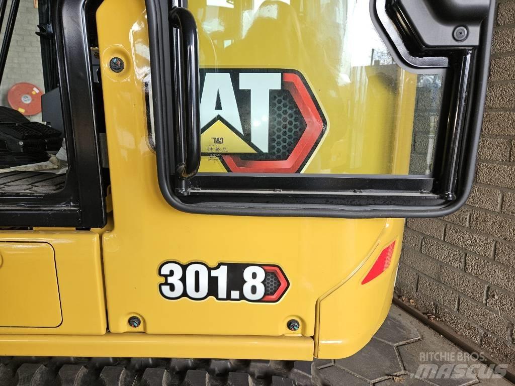 CAT 301.8 小型挖掘机