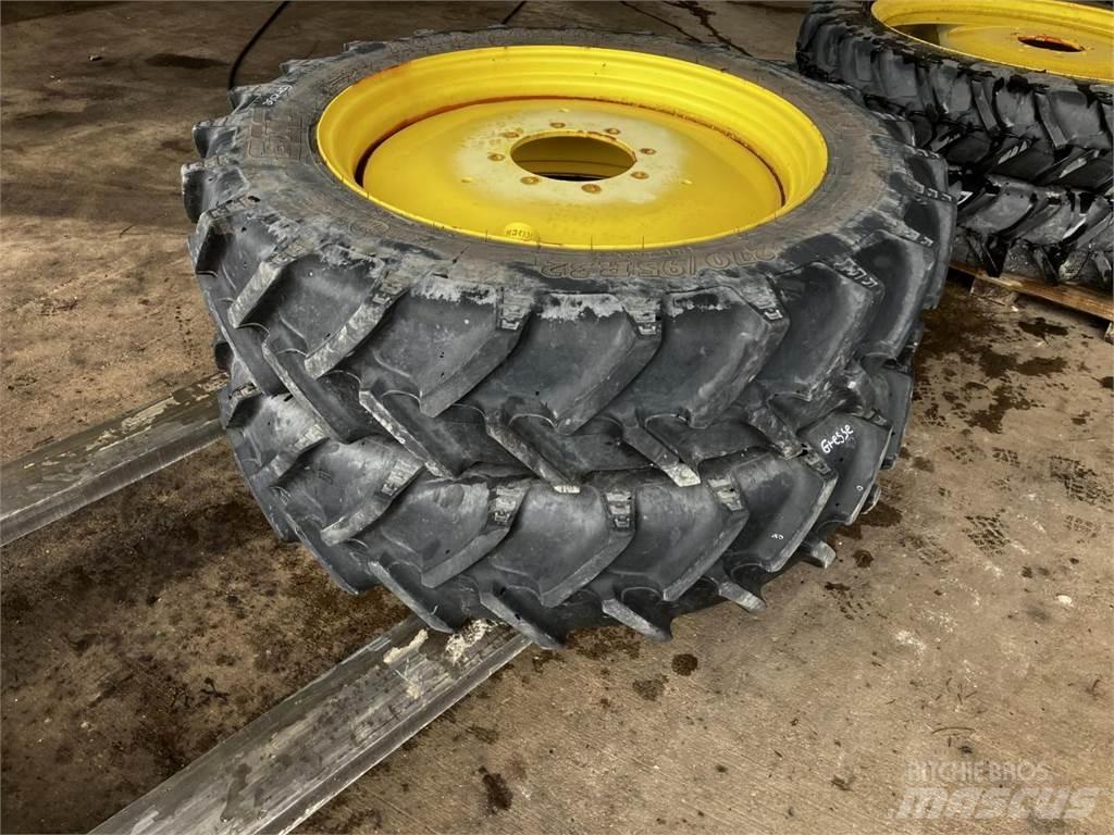 BKT 270/95R32 轮胎、车轮、轮圈