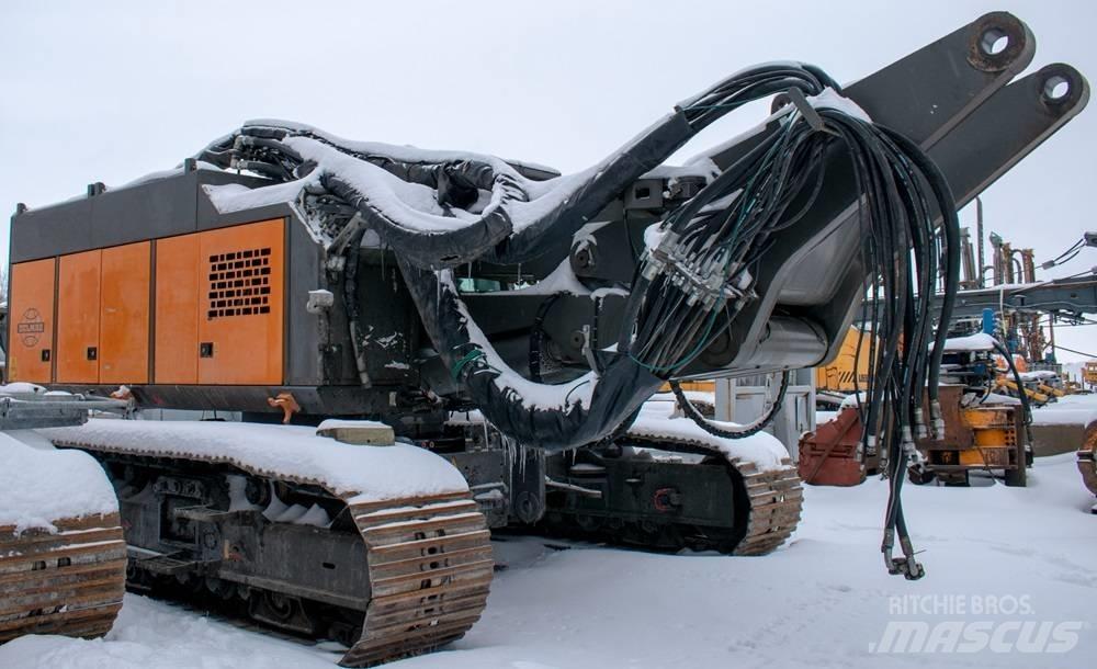 Delmag RH 34 打桩机