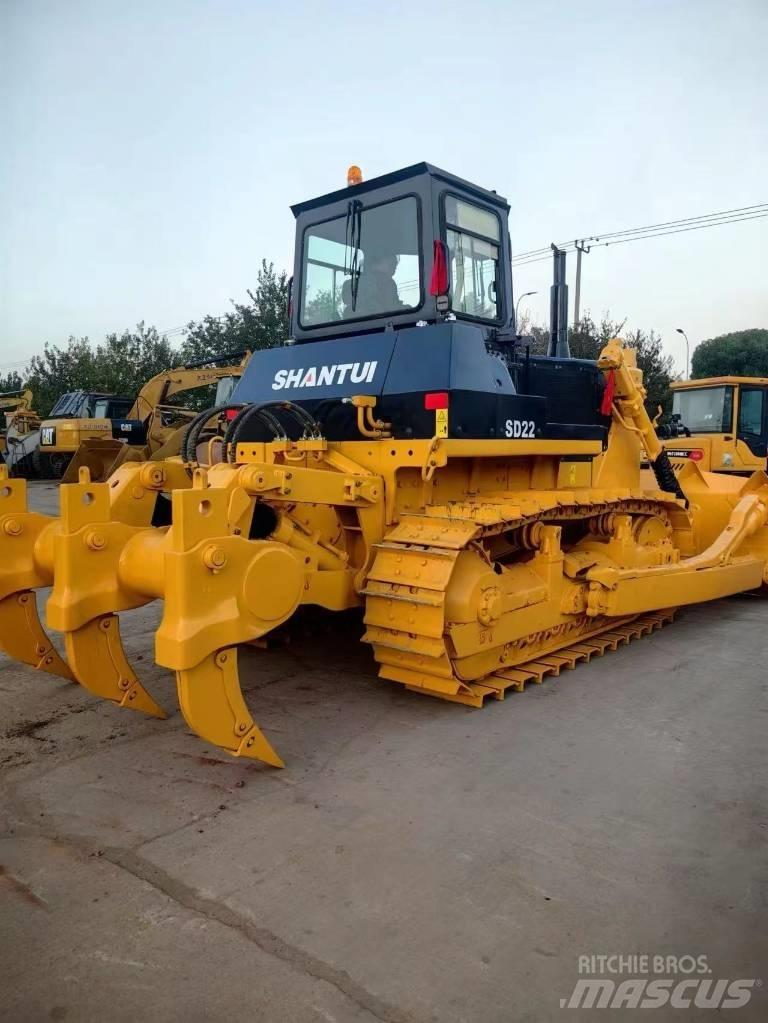 Shantui SD22 履带式推土机