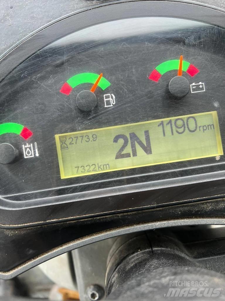 CAT 906M 轮式装载机