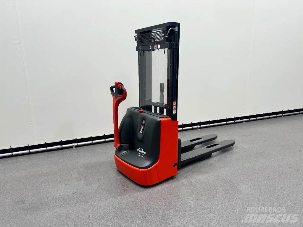 Linde L 12 手推堆垛车