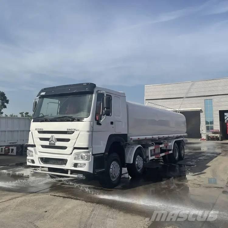 Howo 375 8x4 水罐车