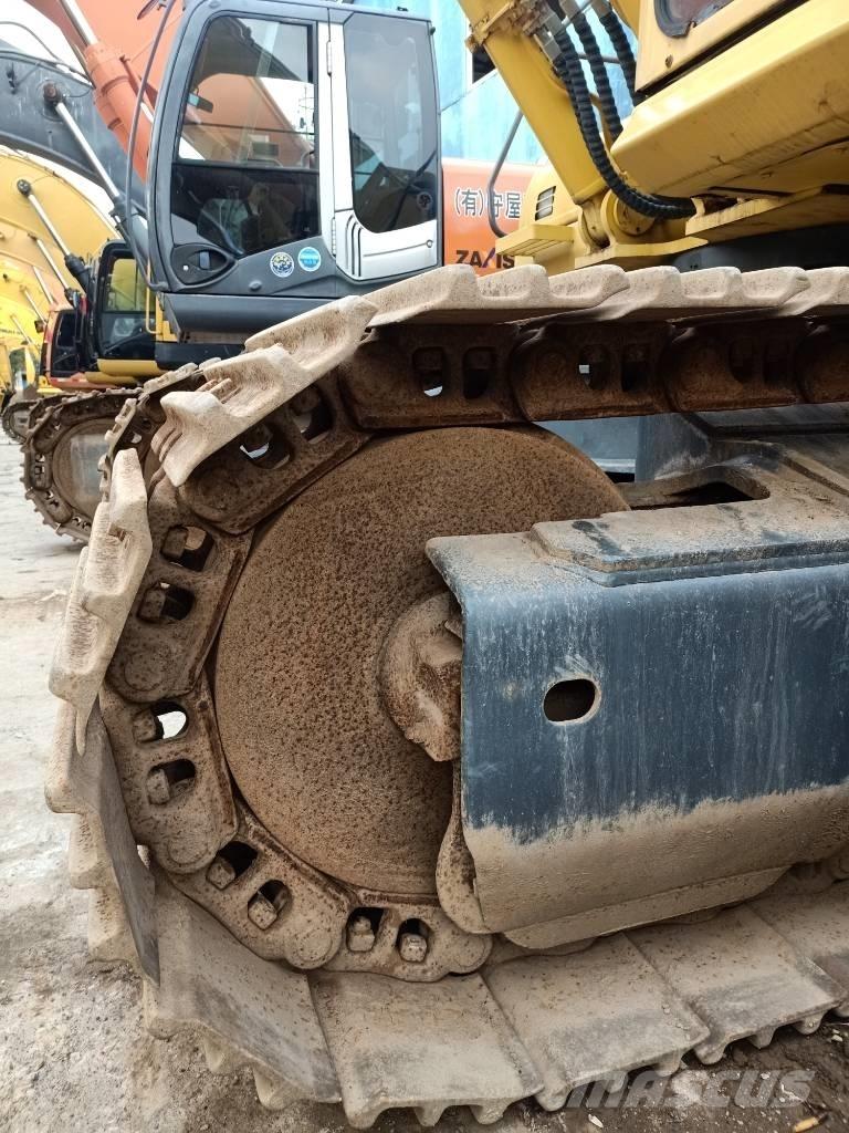 Komatsu PC400-7 履带挖掘机