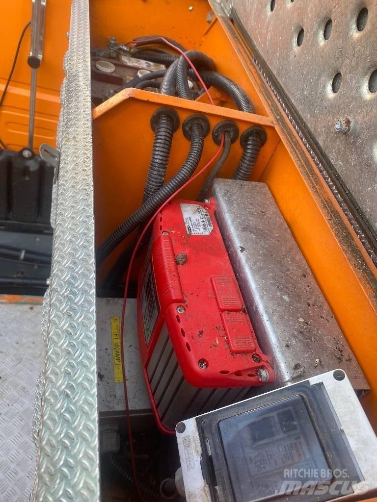 Omme 3000 RBD 直臂高空工作平台