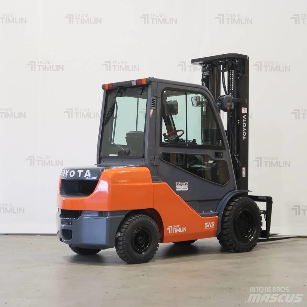 Toyota 02-8FDJF35 柴油叉车