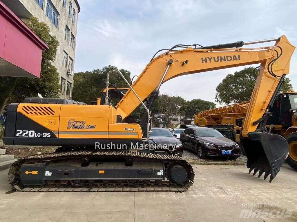 Hyundai 220LC-9S 履带挖掘机