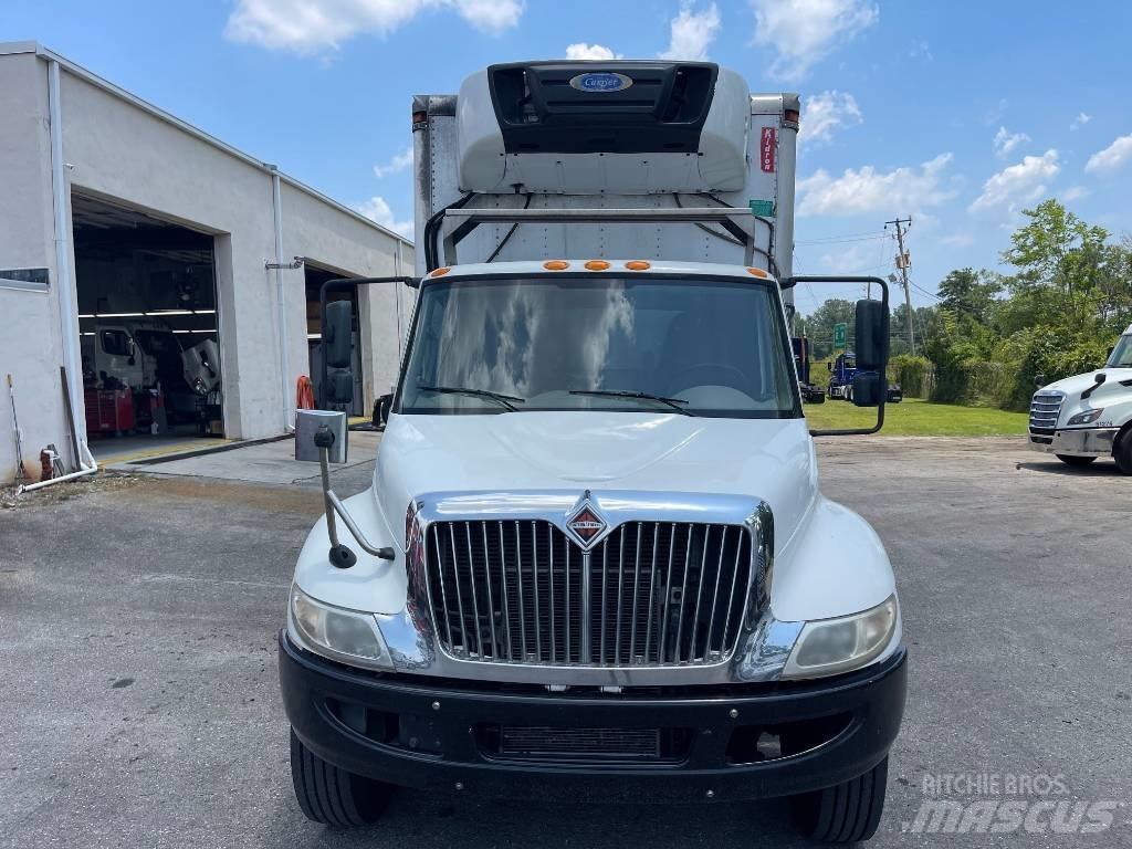 International 4300 冷藏车