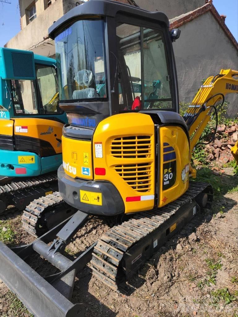 Komatsu PC 30 MR 小型挖掘机