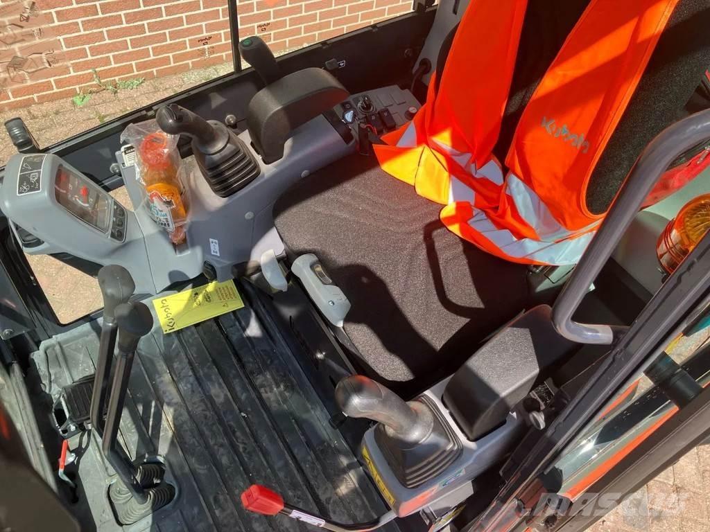 Kubota KX019 4 小型挖掘机